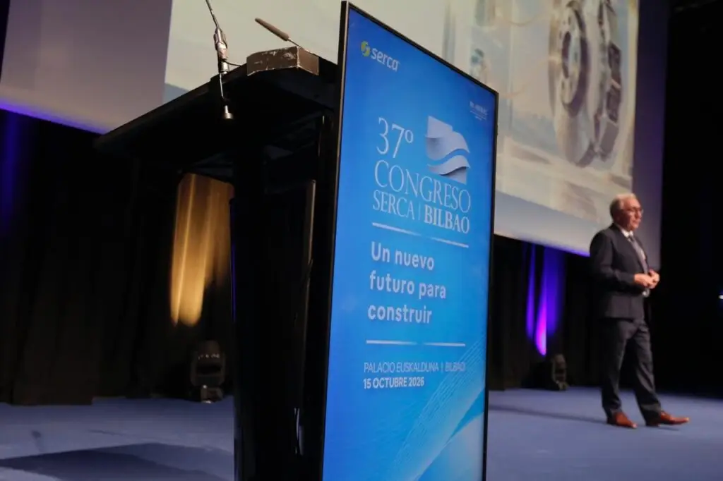 Escenario del 37º Congreso SERCA en el Palacio Euskalduna de Bilbao